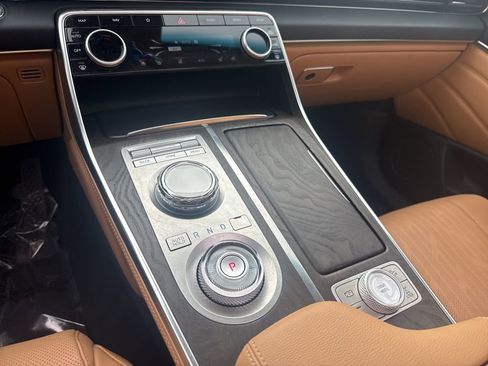 Used 2024 Genesis GV80 2.5T w/ Advanced Package image 22