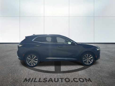 Used 2022 Buick Envision Avenir w/ Safety Package AWD/4WD image 5