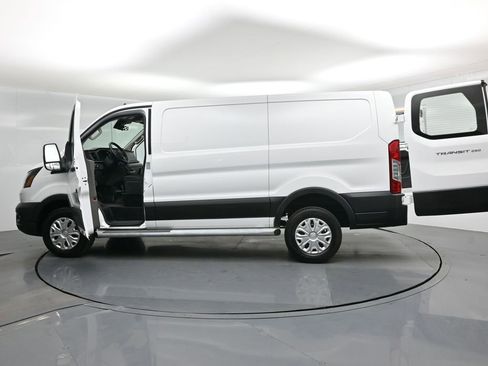 Certified 2023 Ford Transit 250 Low Roof image 31
