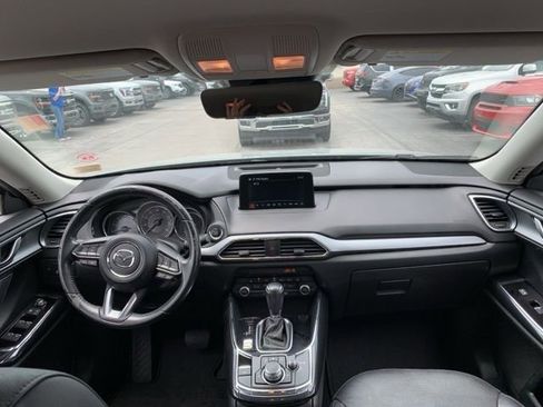 Used 2019 MAZDA CX-9 Touring image 25