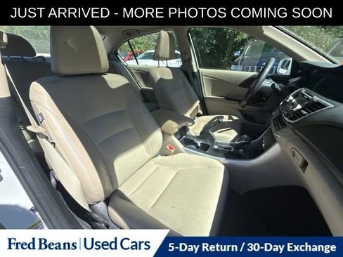 Used 2015 Honda Accord EX-L image 12