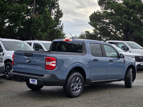New 2026 Ford Maverick XLT image 4