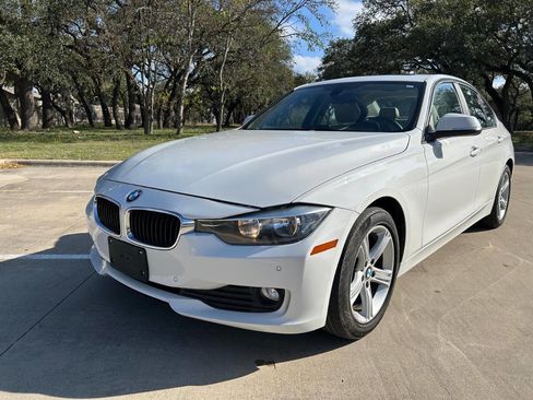 Used 2015 BMW 320i Sedan image 3