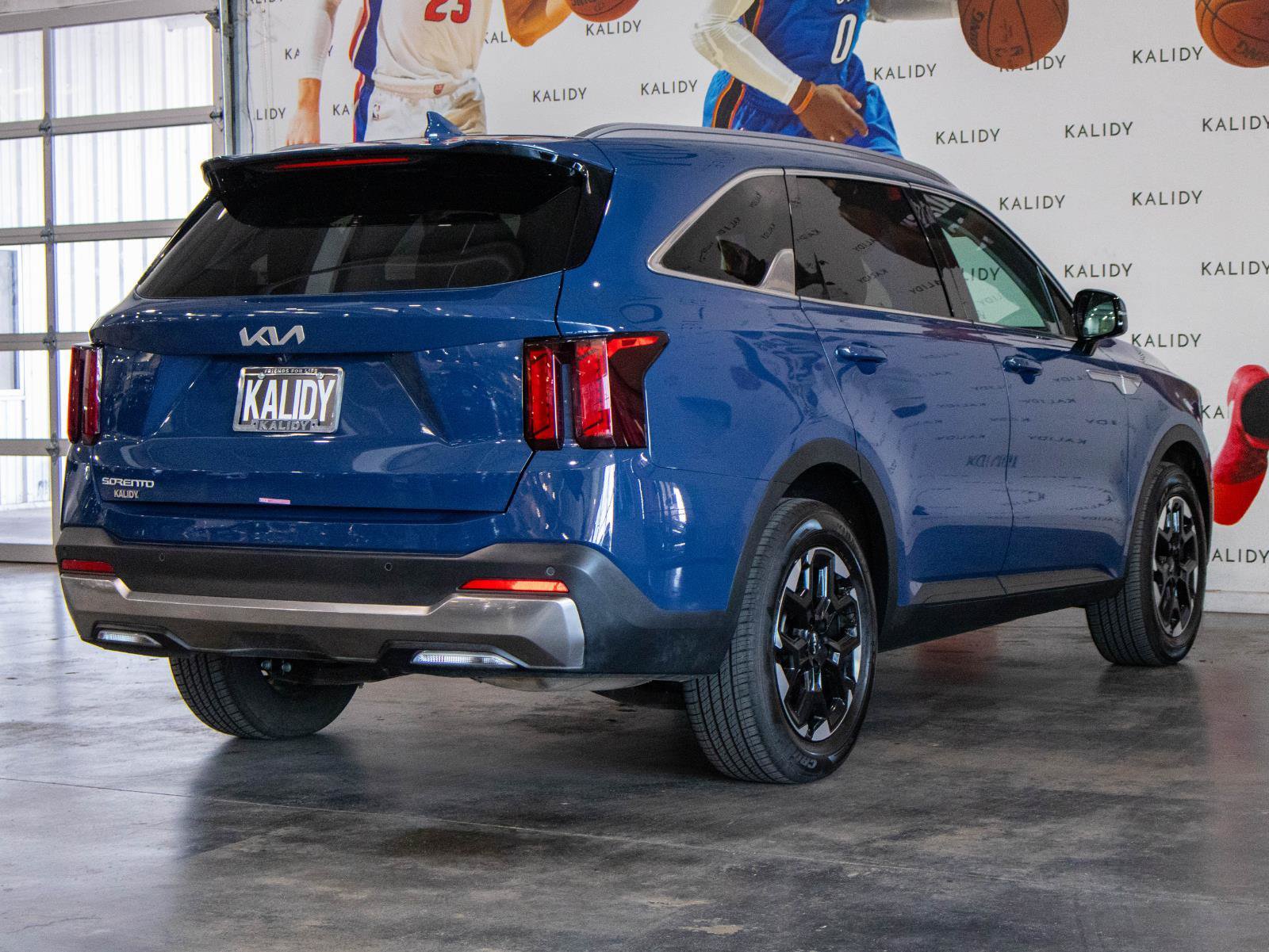 Used 2025 Kia Sorento S w/ Panoramic Sunroof Package FWD image 26