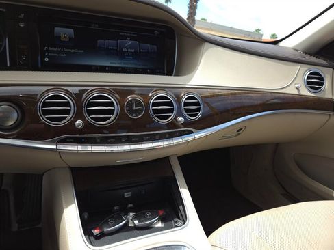 Used 2017 Mercedes-Benz S 550 Sedan image 7
