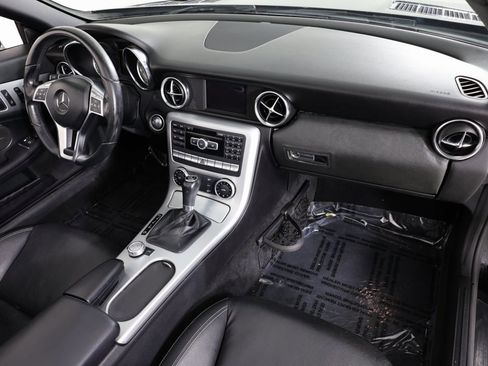 Used 2014 Mercedes-Benz SLK 250 image 29