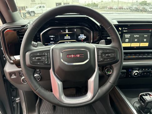 Used 2024 GMC Sierra 1500 SLT w/ SLT Premium Plus Package image 11