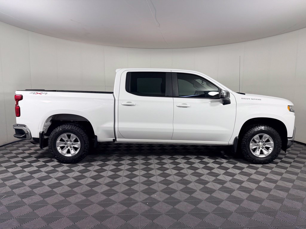 Used 2021 Chevrolet Silverado 1500 LT w/ Fleet Comfort Package AWD/4WD image 13