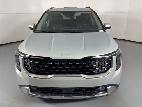 New 2026 Kia Carnival SX image 3