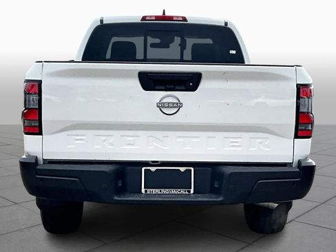 New 2026 Nissan Frontier S image 4