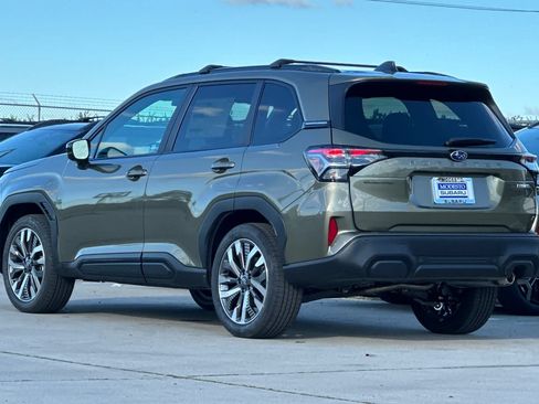 New 2026 Subaru Forester Touring AWD/4WD image 5