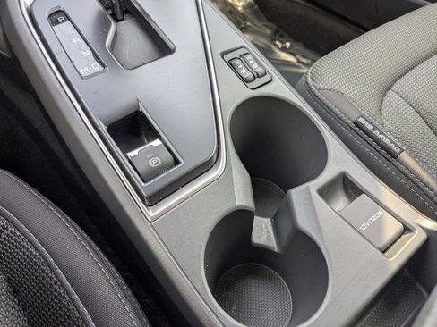 Used 2024 Subaru Crosstrek 2.0i Premium image 21