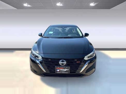 New 2025 Nissan Sentra SR w/ SR Premium Package image 6