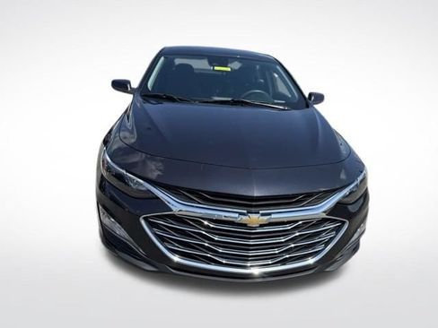 Used 2023 Chevrolet Malibu LT w/ Driver Confidence Package FWD image 9