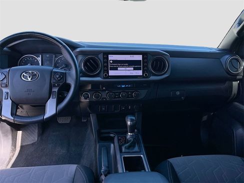 Used 2023 Toyota Tacoma TRD Off-Road image 20