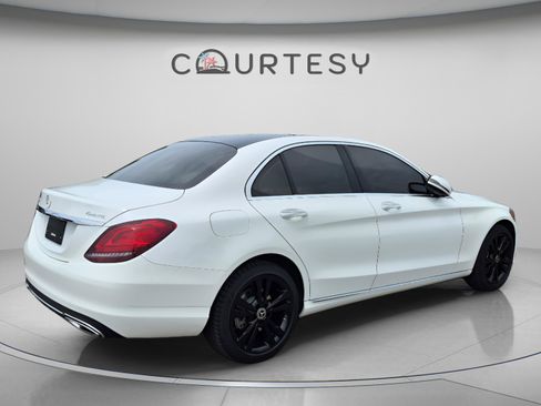 Used 2020 Mercedes-Benz C 300 4MATIC Sedan image 7