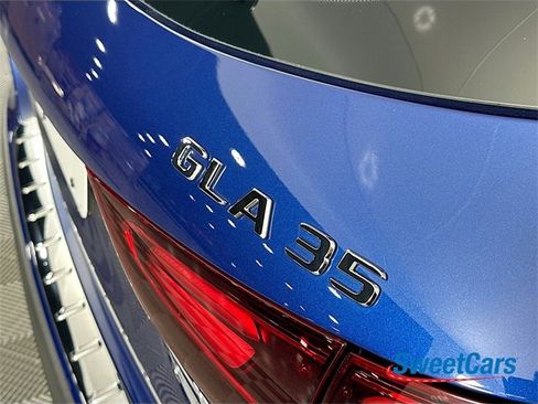 Used 2024 Mercedes-Benz GLA 35 AMG 4MATIC image 55