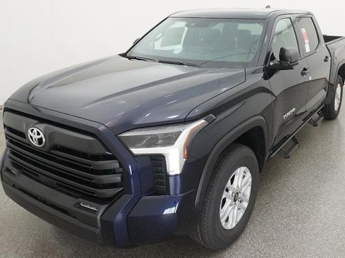 New 2026 Toyota Tundra SR5 AWD/4WD image 18
