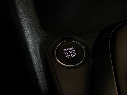 Used 2025 Kia K4 FWD image 25