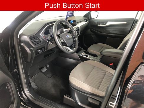Used 2022 Ford Escape SE w/ Cold Weather Package AWD/4WD image 8