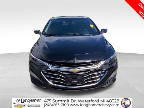 Used 2023 Chevrolet Malibu LT w/ Driver Confidence Package FWD image 3