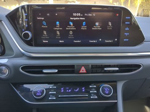 Used 2022 Hyundai Sonata Limited image 23