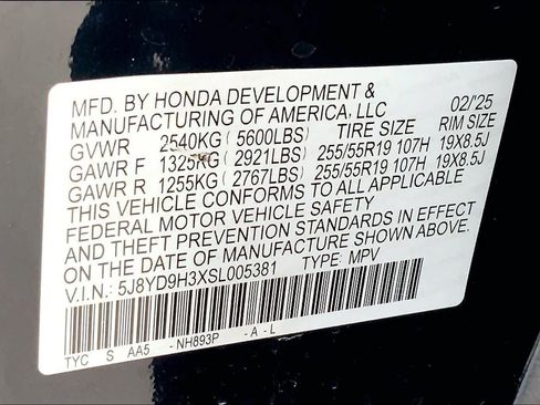 Used 2025 Acura MDX FWD image 37