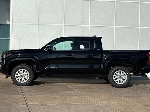 New 2026 Toyota Tacoma SR5 image 7