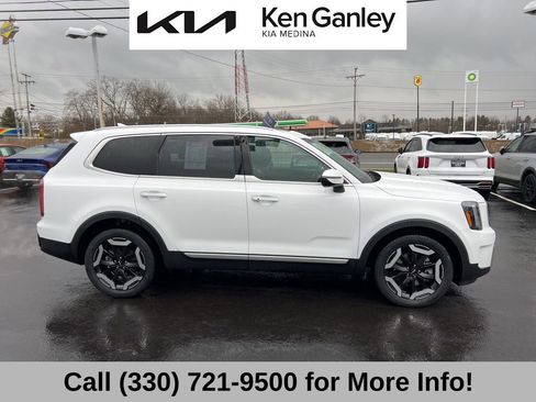 Certified 2023 Kia Telluride S w/ S Sunroof Package image 8