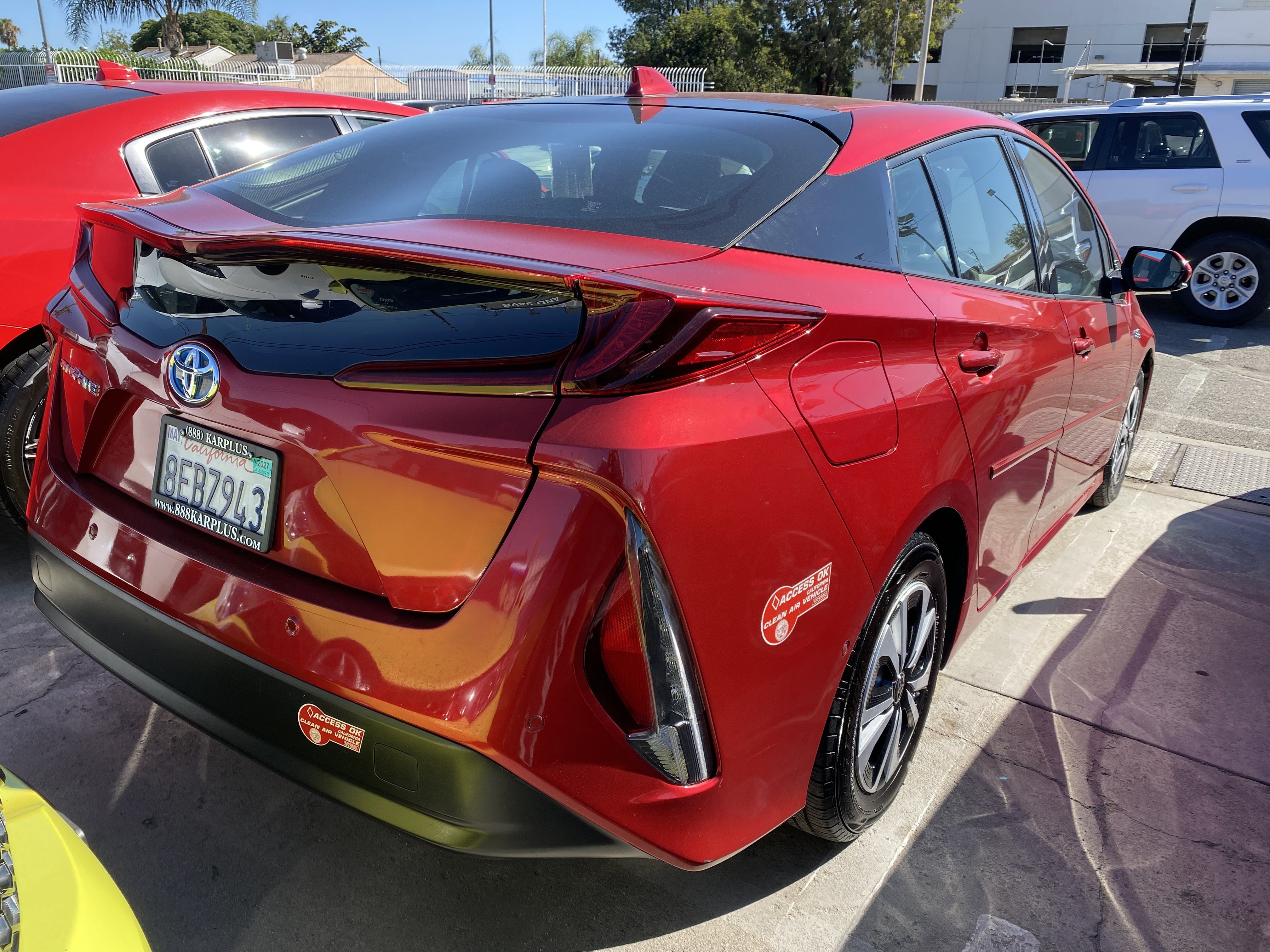 Used 2017 Toyota Prius Prime Advanced FWD image 9
