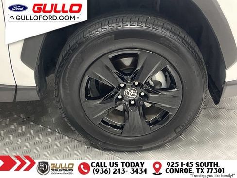 Used 2025 Toyota RAV4 XLE w/ Convenience Package AWD/4WD image 30