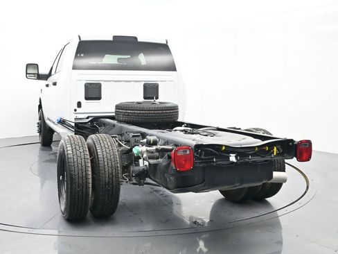 New 2026 RAM 3500 Tradesman AWD/4WD image 9