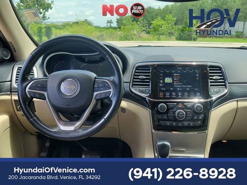 Used 2021 Jeep Grand Cherokee Limited RWD image 18