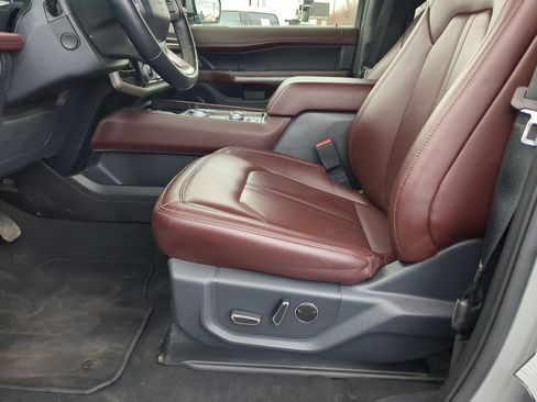 Used 2024 Ford Expedition Max Limited image 17