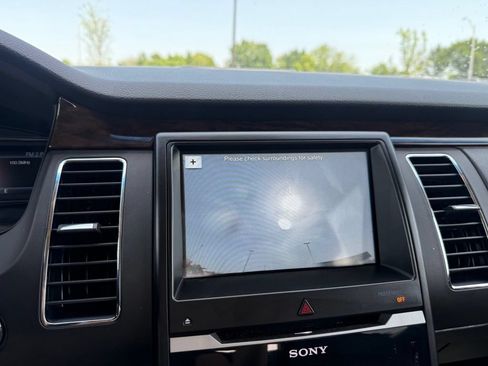 Used 2019 Ford Flex Limited AWD/4WD image 17