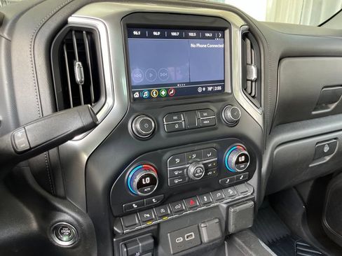 Used 2021 Chevrolet Silverado 1500 LT Trail Boss w/ Convenience Package II AWD/4WD image 35