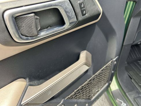 Used 2023 Ford Bronco Wildtrak AWD/4WD image 18