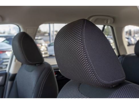 Used 2019 Subaru Outback 2.5i Premium image 17