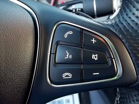 Used 2016 Mercedes-Benz GLA 250 4MATIC image 20