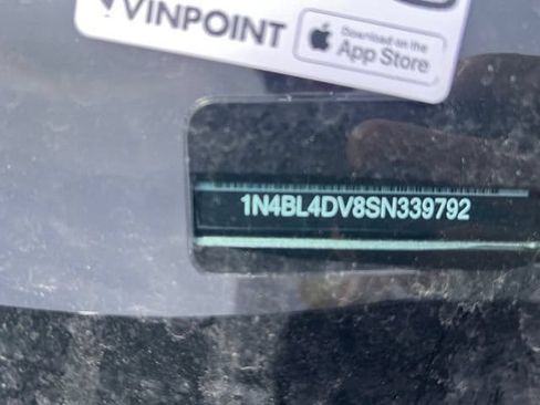 Used 2025 Nissan Altima 2.5 SV FWD image 5