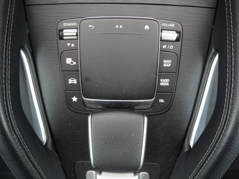 Used 2023 Mercedes-Benz GLS 580 4MATIC image 32