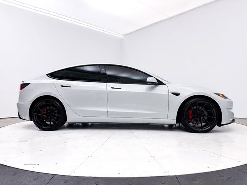 Used 2024 Tesla Model 3 Performance AWD/4WD image 39