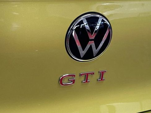 Used 2023 Volkswagen GTI 40th Anniversary Edition FWD image 34