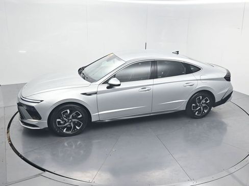 Used 2025 Hyundai Sonata SEL FWD image 50
