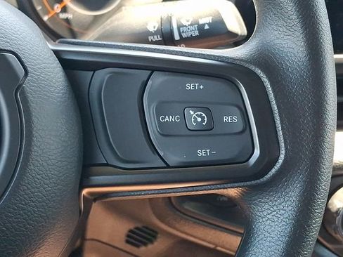 Used 2026 Jeep Wrangler Sport AWD/4WD image 20