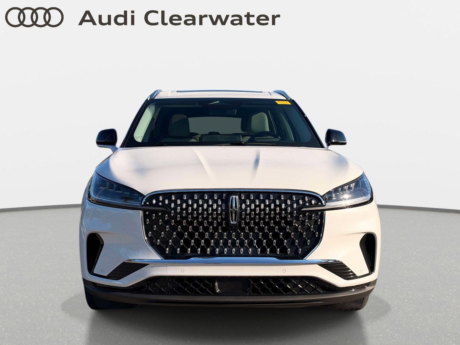 Used 2025 Lincoln Aviator 2WD w/ Equipment Group 101A image 5