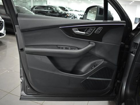 Used 2023 Audi Q7 3.0T Premium Plus w/ Premium Plus Package image 33