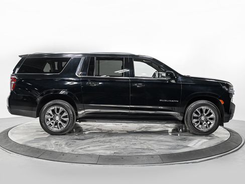 Used 2023 Chevrolet Suburban LS AWD/4WD image 8