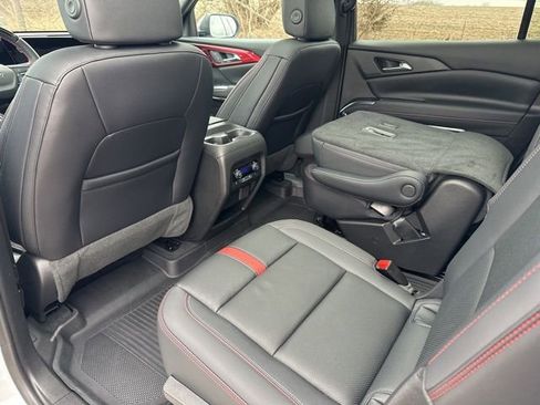 Used 2024 Chevrolet Traverse RS w/ LPO, Floor Liner Package image 55