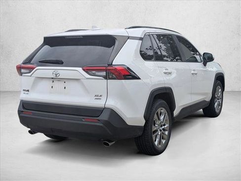 Used 2019 Toyota RAV4 LE w/ All Weather Liner Package AWD/4WD image 5